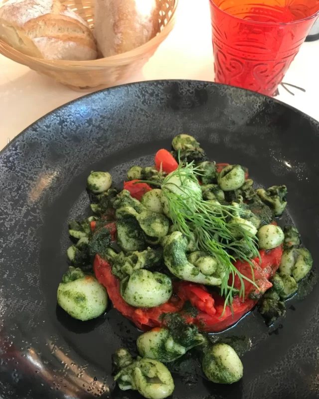 Ce vendredi midi à L’Illustré ! Ce qu’il vous faut de gourmandise et de réconfort. 

#platdujour #restaurant #brasserie #troyes